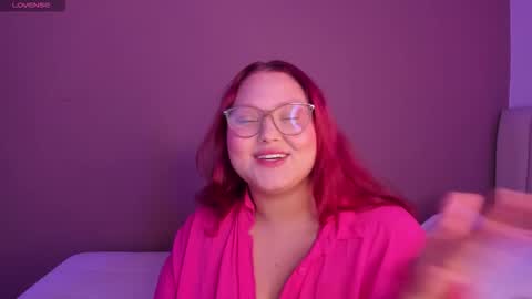 Yuliet online show from October 16, 9:35 pm