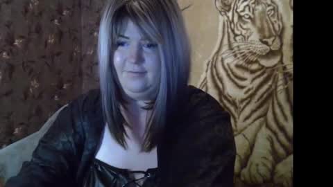 yuliiared online show from December 16, 11:11 pm