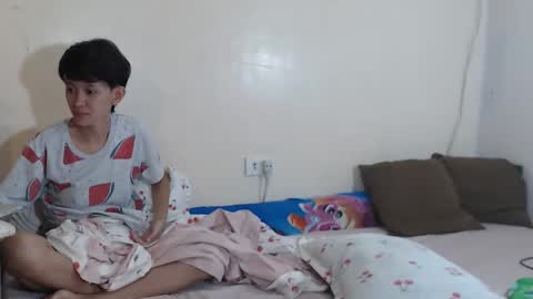 Im Yumekodont forget to followthumbs up and tip me online show from April 24, 8:55 pm