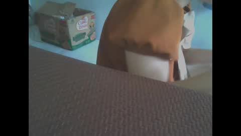 yumi123_ online show from October 16, 4:01 am