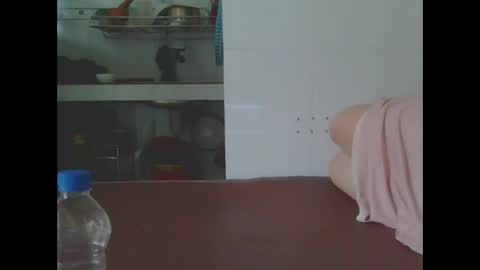 yumi123_ online show from October 5, 1:58 am