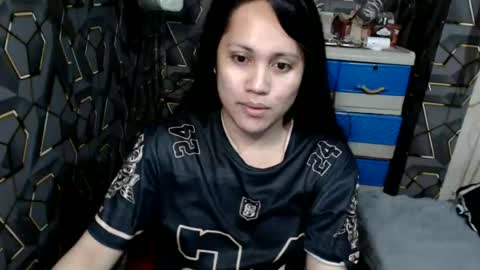 Snapshot of yumi_white chatting on October 25, 5:35 pm yumi online show from October 25, 5:35 pm