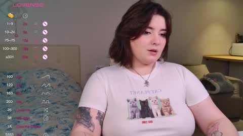 YumemiyaYumi online show from November 22, 8:29 pm