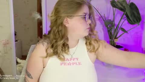 Polly online show from September 21, 6:56 pm