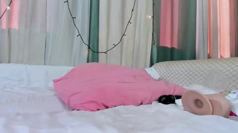Snapshot of yummy__ayami chatting on March 6, 7:47 am Yummy Ayami online show from March 6, 7:47 am