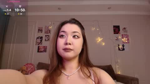 Yumi online show from January 14, 9:56 pm