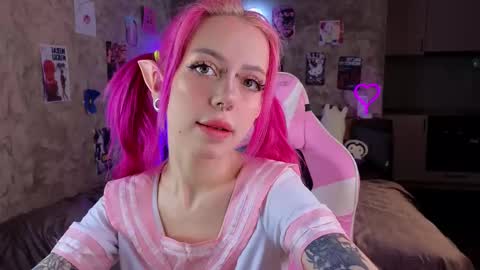 Lisa online show from February 23, 7:49 pm