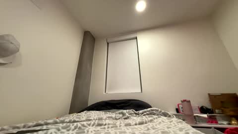 BbyTSSLut online show from November 17, 4:48 am