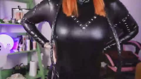 yunorose_ online show from November 9, 2:37 am