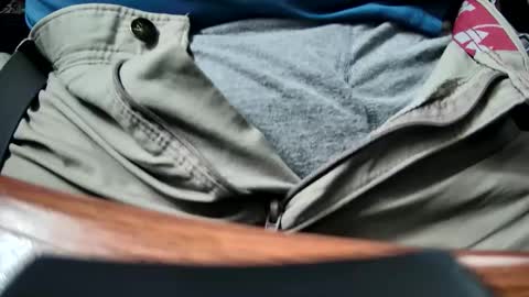 yuppers1234 online show from September 24, 6:25 pm