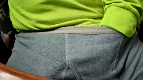 yuppers1234 online show from November 4, 5:47 pm