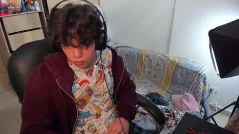 yurii_moody online show from October 27, 7:25 pm