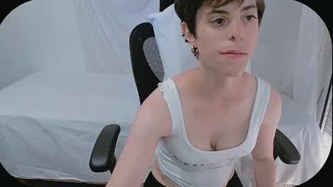 Yuyu online show from January 4, 8:16 pm