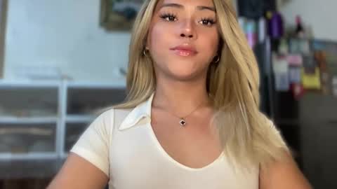 Miss Cali online show from September 15, 7:59 pm