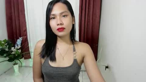 Yvonne online show from September 15, 11:28 pm