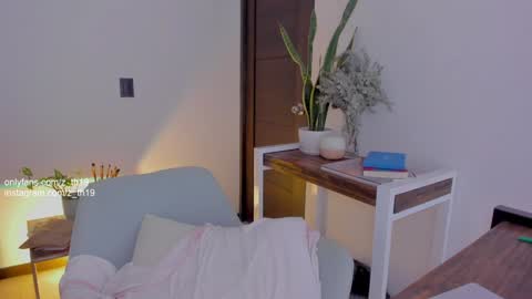 Celeste online show from December 20, 7:50 pm