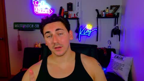 Zach Rhyder online show from August 4, 2:18 am