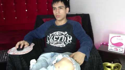 Snapshot of zack_xtreme chatting on October 23, 1:12 pm Xavi online show from October 23, 1:12 pm