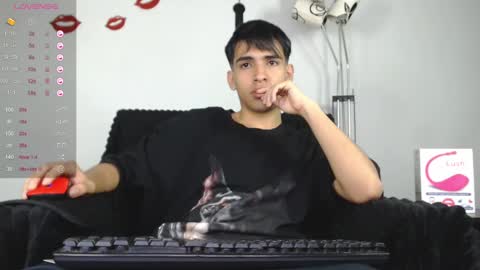 Snapshot of zack_xtreme chatting on February 10, 11:46 am Xavi online show from February 10, 11:46 am