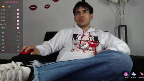 Snapshot of zack_xtreme chatting on March 3, 11:44 am Xavi online show from March 3, 11:44 am
