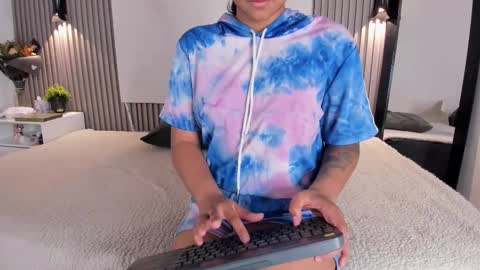 zafira online show from December 22, 12:23 pm