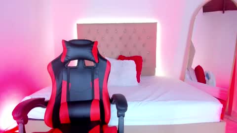 Zafiro Brown online show from October 4, 12:36 pm