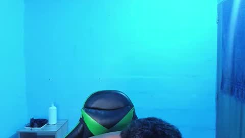 BiG Zafiro online show from January 14, 11:40 am