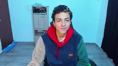 BiG Zafiro online show from March 12, 10:52 am