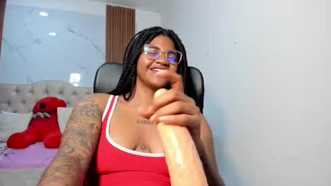 zahra_rose online show from February 7, 12:35 am