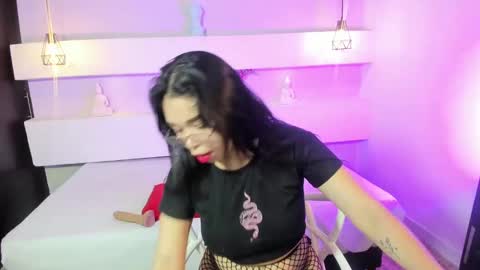 Zaira Moon online show from March 8, 1:50 am