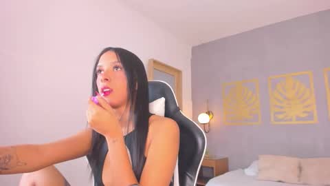 Z A K I A online show from February 20, 2:22 am