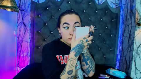   online show from September 17, 6:55 pm