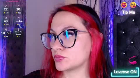   online show from April 3, 5:20 pm