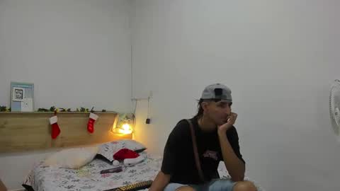 Zamu online show from December 10, 7:54 pm