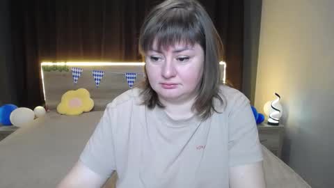 zannadreil online show from September 28, 7:23 pm