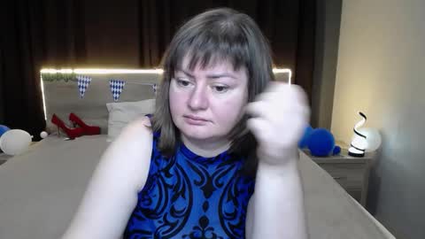 zannadreil online show from September 30, 7:35 pm