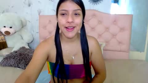 Zara online show from February 25, 12:20 pm