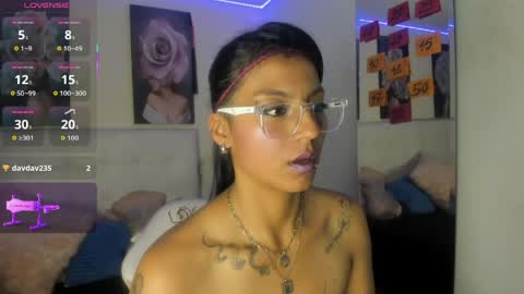 Zarah online show from May 13, 5:11 pm