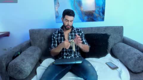 Zarek online show from October 13, 7:16 pm