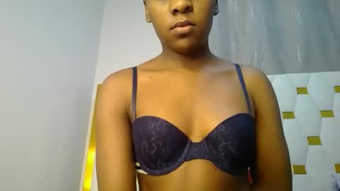 zariah online show from June 21, 11:11 pm