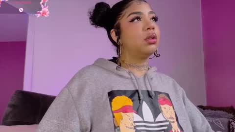 zaya_1 online show from February 12, 1:37 pm