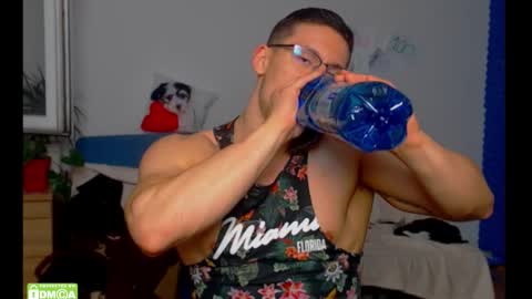 zeinmiracles online show from February 14, 8:11 pm