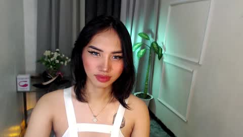 zelainalovetocum online show from March 3, 2:39 pm