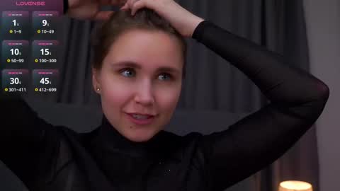 Emilia online show from January 7, 1:32 am