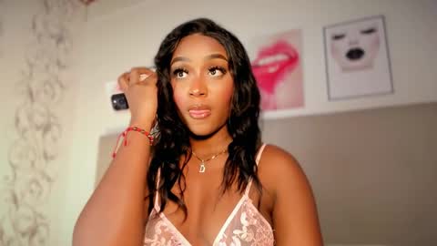 Maria  online show from February 3, 7:02 am