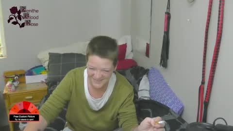 Zenithe BloodRose online show from February 20, 7:12 am