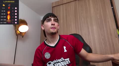 Zenn online show from January 10, 12:15 pm