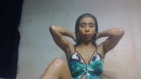 Snapshot of zeolineess chatting on October 12, 12:09 pm zeolineess online show from October 12, 12:09 pm