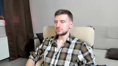 Andrew online show from September 9, 3:17 am