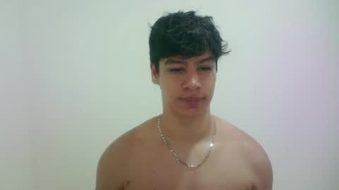 zeus_183 online show from July 16, 2:48 am